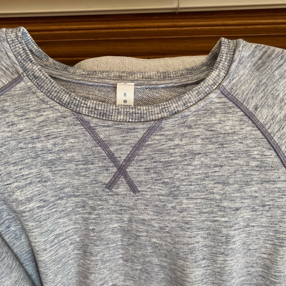 Lululemon sweatshirt, size 8